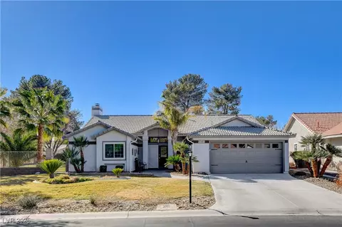 5301 Singing Hills Dr, Las Vegas, NV 89130