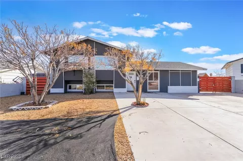 308 Fox Cir, Las Vegas, NV 89107