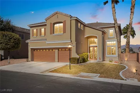 8106 Buffalo Clan Ct, Las Vegas, NV 89131