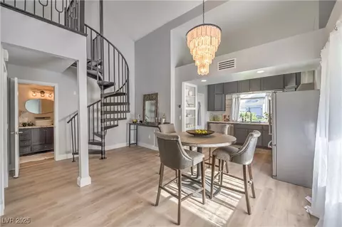 8969 Clairton Ct, Las Vegas, NV 89117