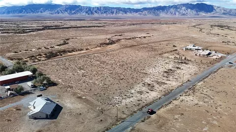 741 E Pratt St, Pahrump, NV 89048