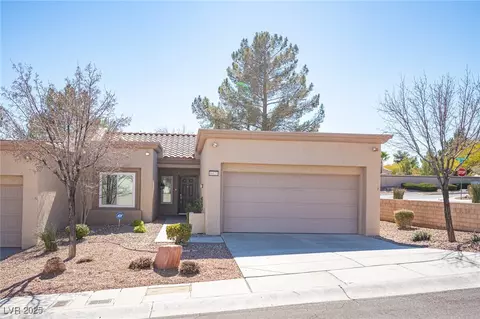 10121 Hemet Dr, Las Vegas, NV 89134