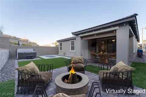 361 Black Turnstone Ct, Las Vegas, NV 89138