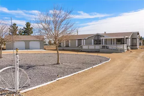 3451 Shelly Ln, Pahrump, NV 89048
