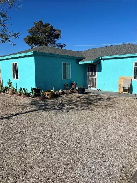 28 Hansen St, Henderson, NV 89015