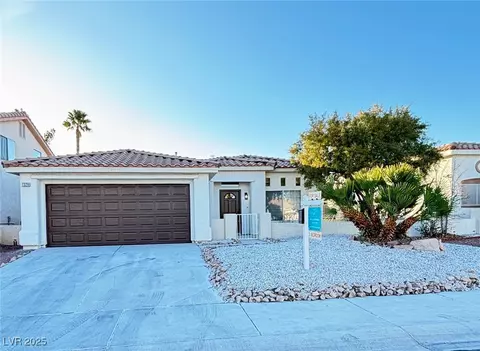 7329 Cogburn St, Las Vegas, NV 89131