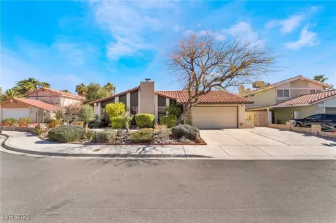 3990 Camas Ct, Las Vegas, NV 89103