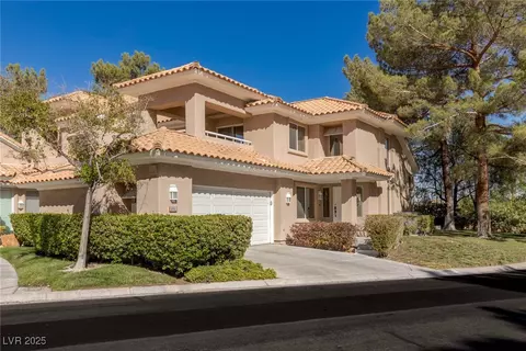 8481 Heather Downs Dr, Las Vegas, NV 89113