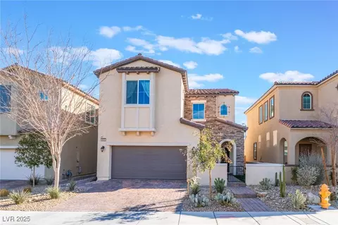 8042 Skye Bridge St, Las Vegas, NV 89166