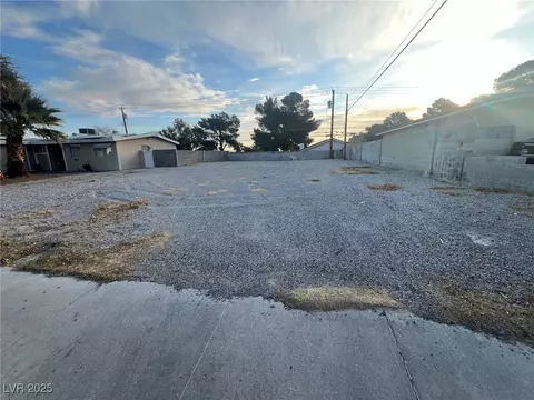 508 Saylor Way, Las Vegas, NV 89107