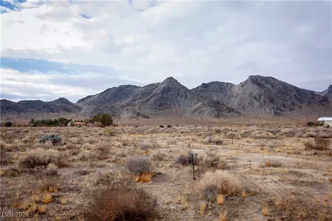 2345 Balzar St, Pahrump, NV 89060
