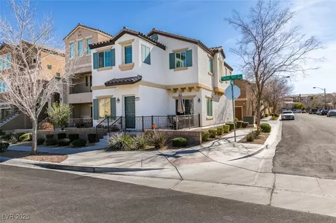 8948 Red Tapestry Ct, Las Vegas, NV 89149