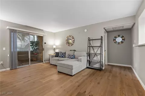 2300 E Silverado Ranch Blvd #1059, Las Vegas, NV 89183