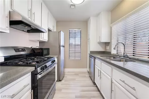 4890 Nara Vista Way #102, Las Vegas, NV 89103