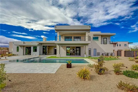 5880 Westwind Rd, Las Vegas, NV 89118