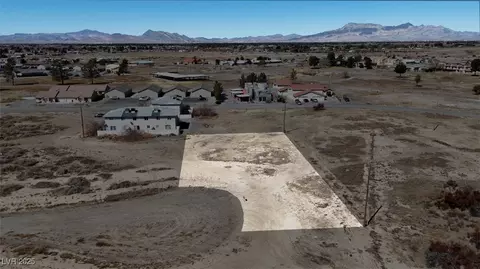 630 E Tacoma Rd, Pahrump, NV 89048