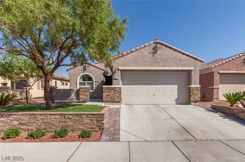 6816 Royal Poinciana Ct, Las Vegas, NV 89131