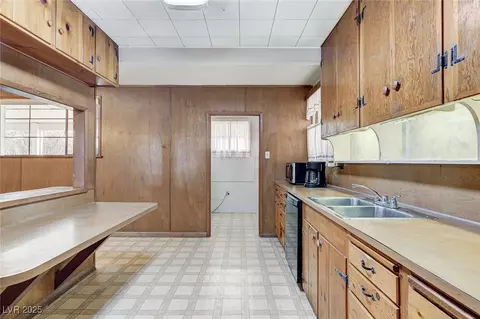 343 W Basic Rd, Henderson, NV 89015 photo 18