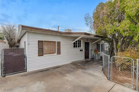 343 W Basic Rd, Henderson, NV 89015 photo 4