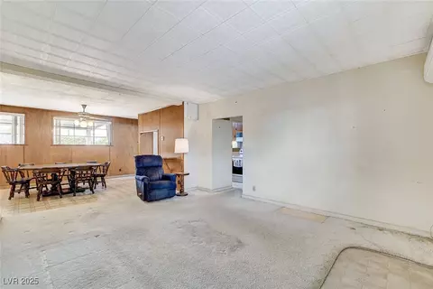 343 W Basic Rd, Henderson, NV 89015 photo 5