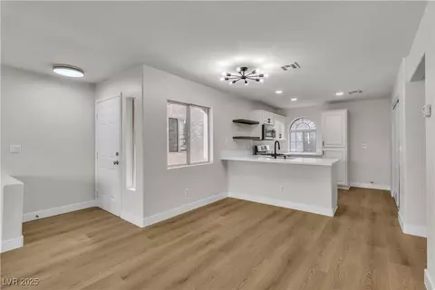 3125 N Buffalo Dr #1062, Las Vegas, NV 89128