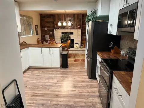Kitchen - 944 Main St, Panaca, NV 89042 photo 3 of 3