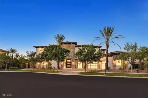 34 Vintage Canyon St, Las Vegas, NV 89141