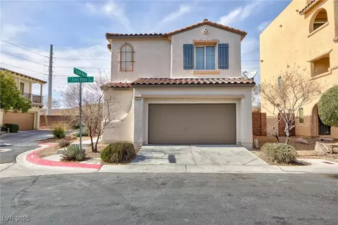 9881 Juno Hills St, Las Vegas, NV 89178