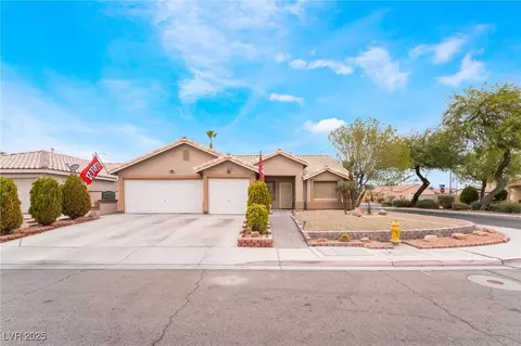 4318 Red Blanket Rd, North Las Vegas, NV 89032