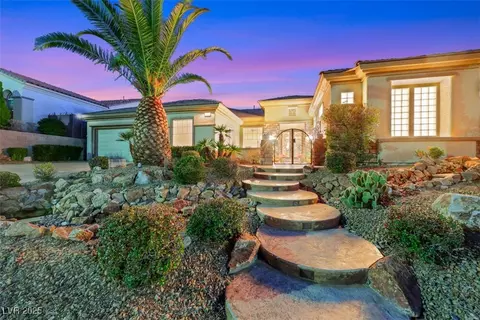 2062 Dipinto Ave, Henderson, NV 89052