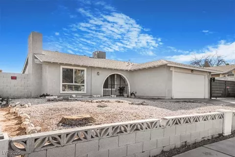 4303 E Viking Rd, Las Vegas, NV 89121
