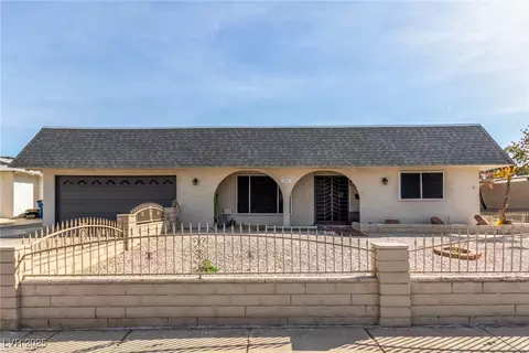 3696 Monte Verde St, Las Vegas, NV 89121