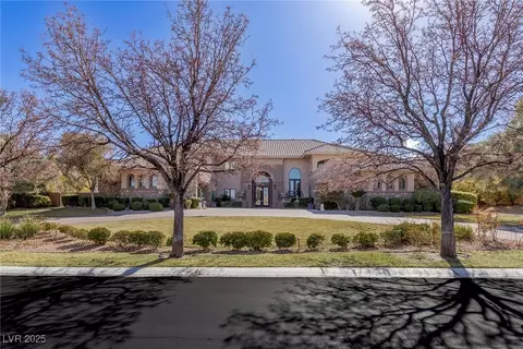 9631 Orient Express Ct, Las Vegas, NV 89145