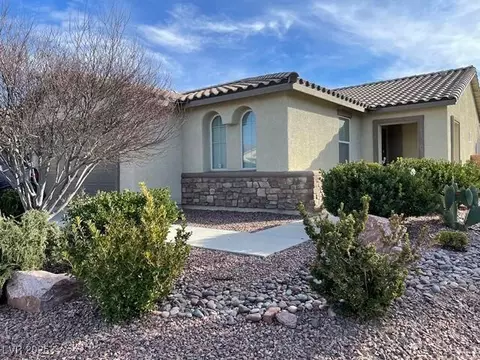 4695 E Lucera Ct, Pahrump, NV 89061