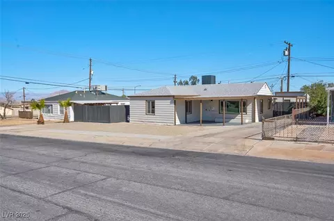 457 Federal St, Henderson, NV 89015