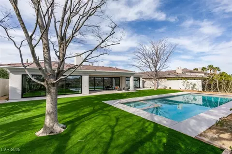 10313 Orkiney Dr, Las Vegas, NV 89144