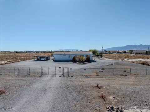 2231 Deacon St, Pahrump, NV 89048