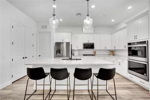 343 American Dipper St, Las Vegas, NV 89138