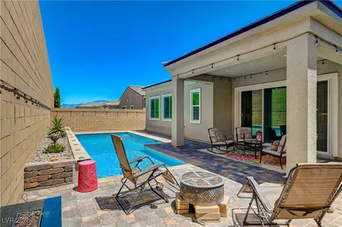 8525 Stokestone St, Las Vegas, NV 89166