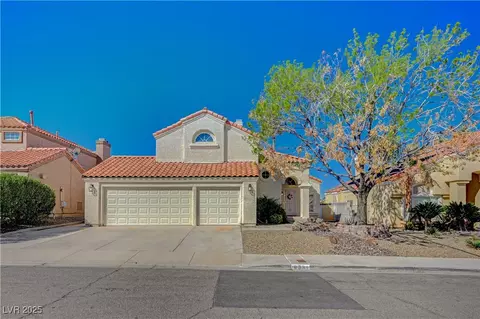 8231 Wildfire St, Las Vegas, NV 89123