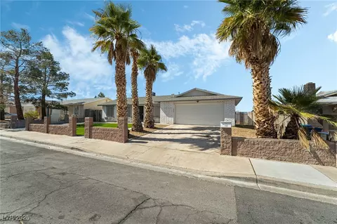 436 Bell Ave, Henderson, NV 89015 photo 3