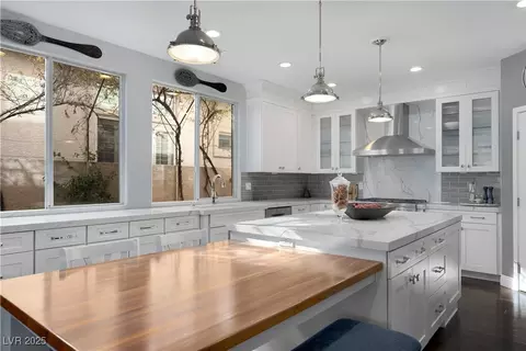 1404 Colony Pine St, Las Vegas, NV 89144