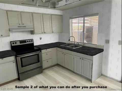 4770 Topaz St #31, Las Vegas, NV 89121