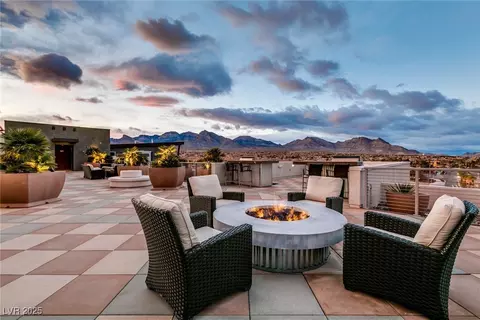 11441 Allerton Park Dr #217, Las Vegas, NV 89135