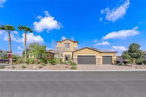380 Baratheon Ave, Las Vegas, NV 89183