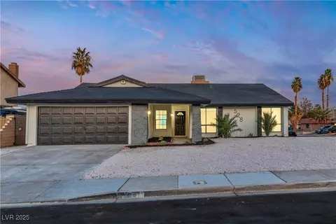 528 Sheffield Dr, Henderson, NV 89014