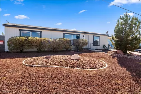 633 E Simkins Rd, Pahrump, NV 89060