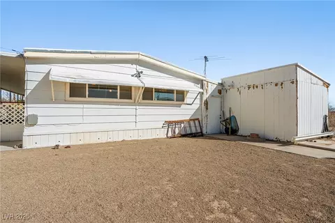 345 E Ormond St, Searchlight, NV 89046 photo 2