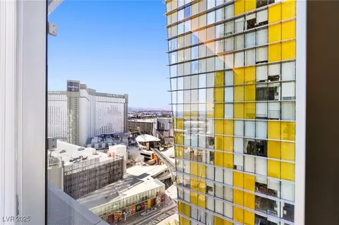 3722 Las Vegas Blvd #1709, Las Vegas, NV 89158