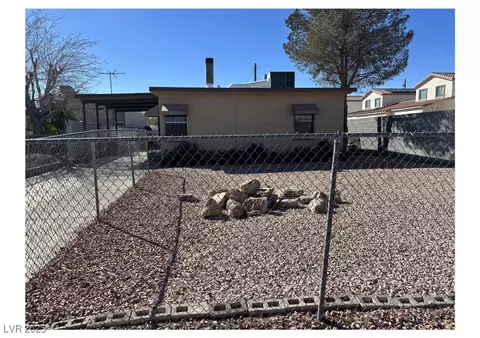 424 Jefferson Blvd, Henderson, NV 89011